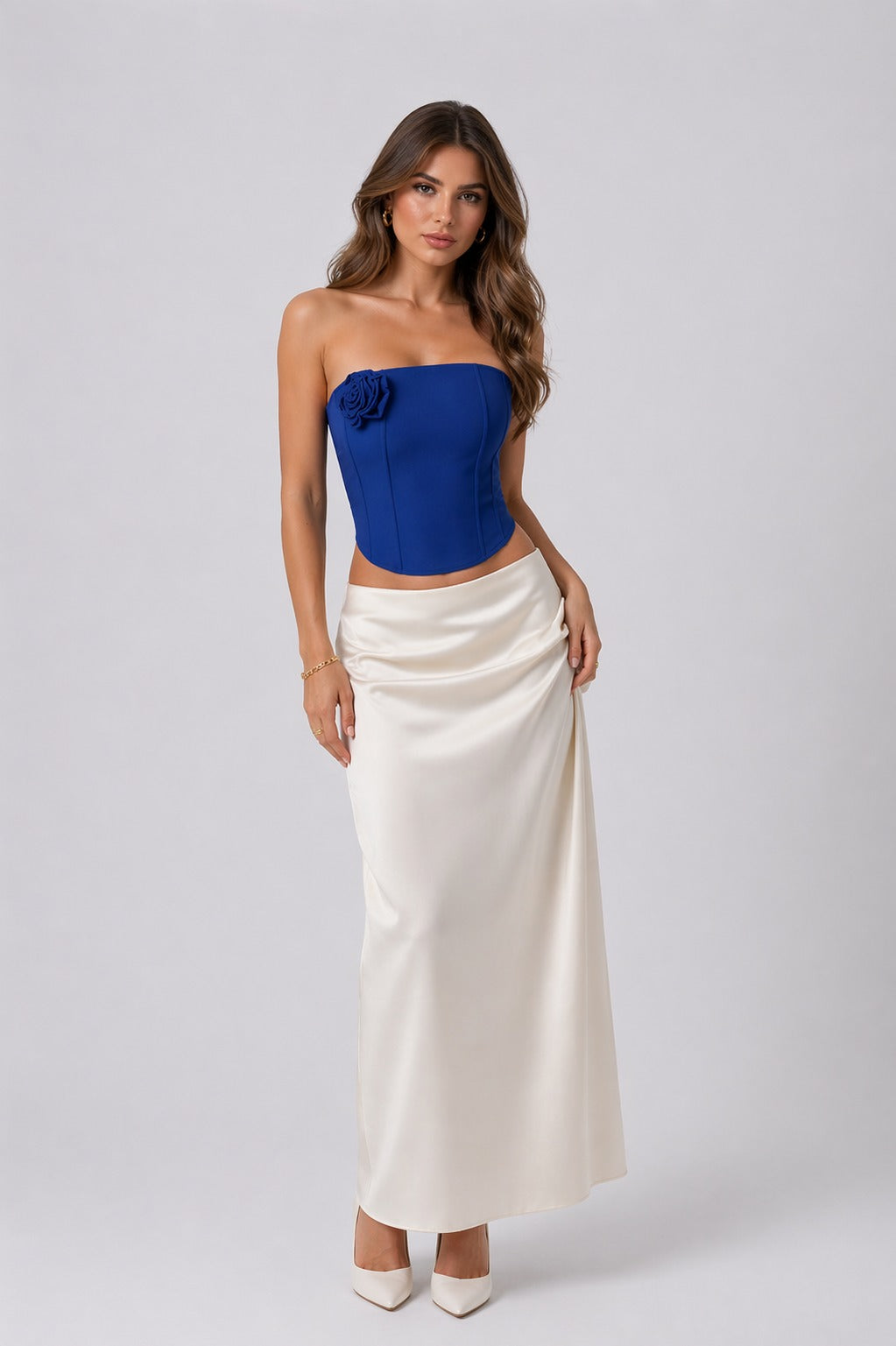 Gül Detaylı Crop Top