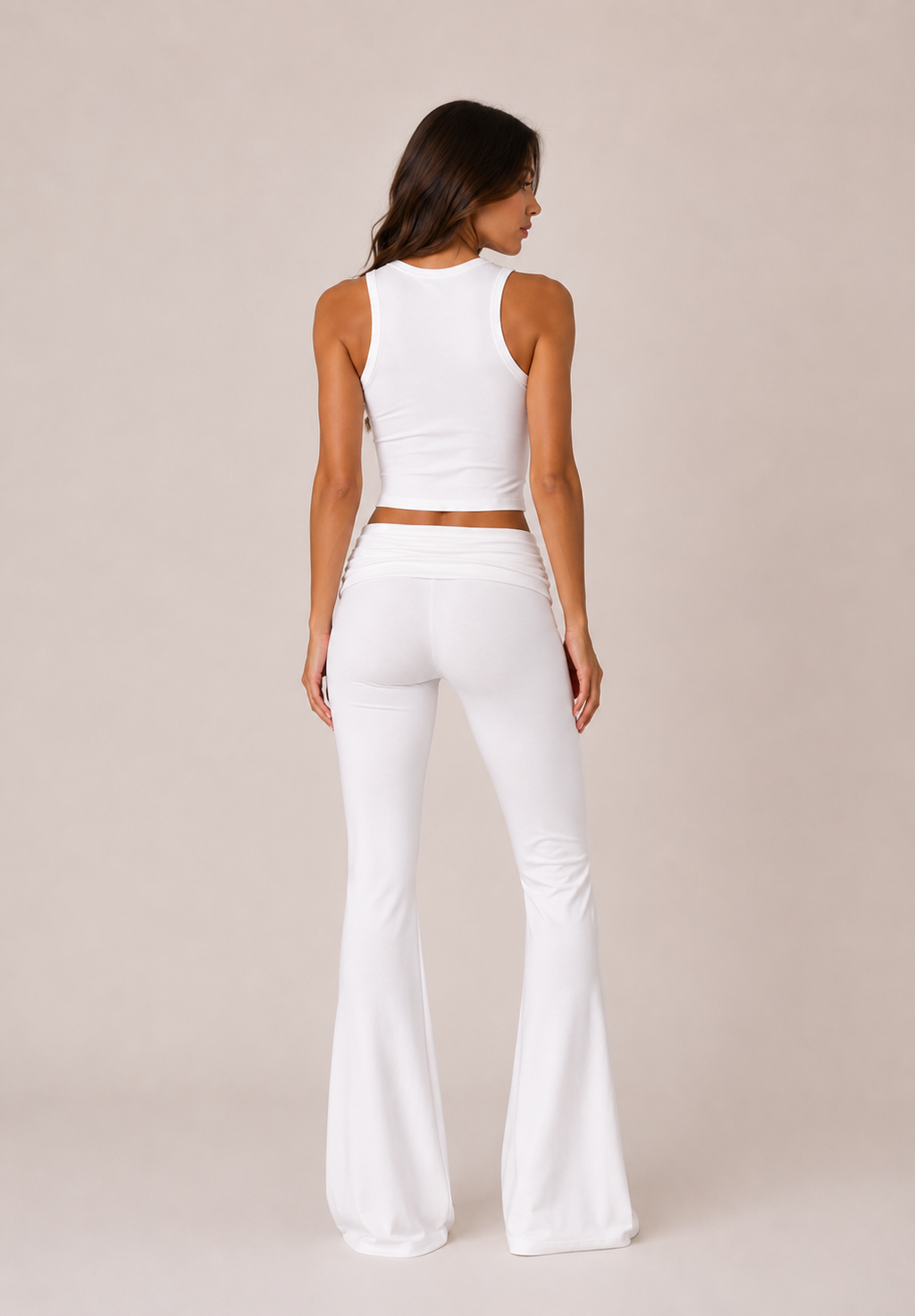 White Fit Crop Takım