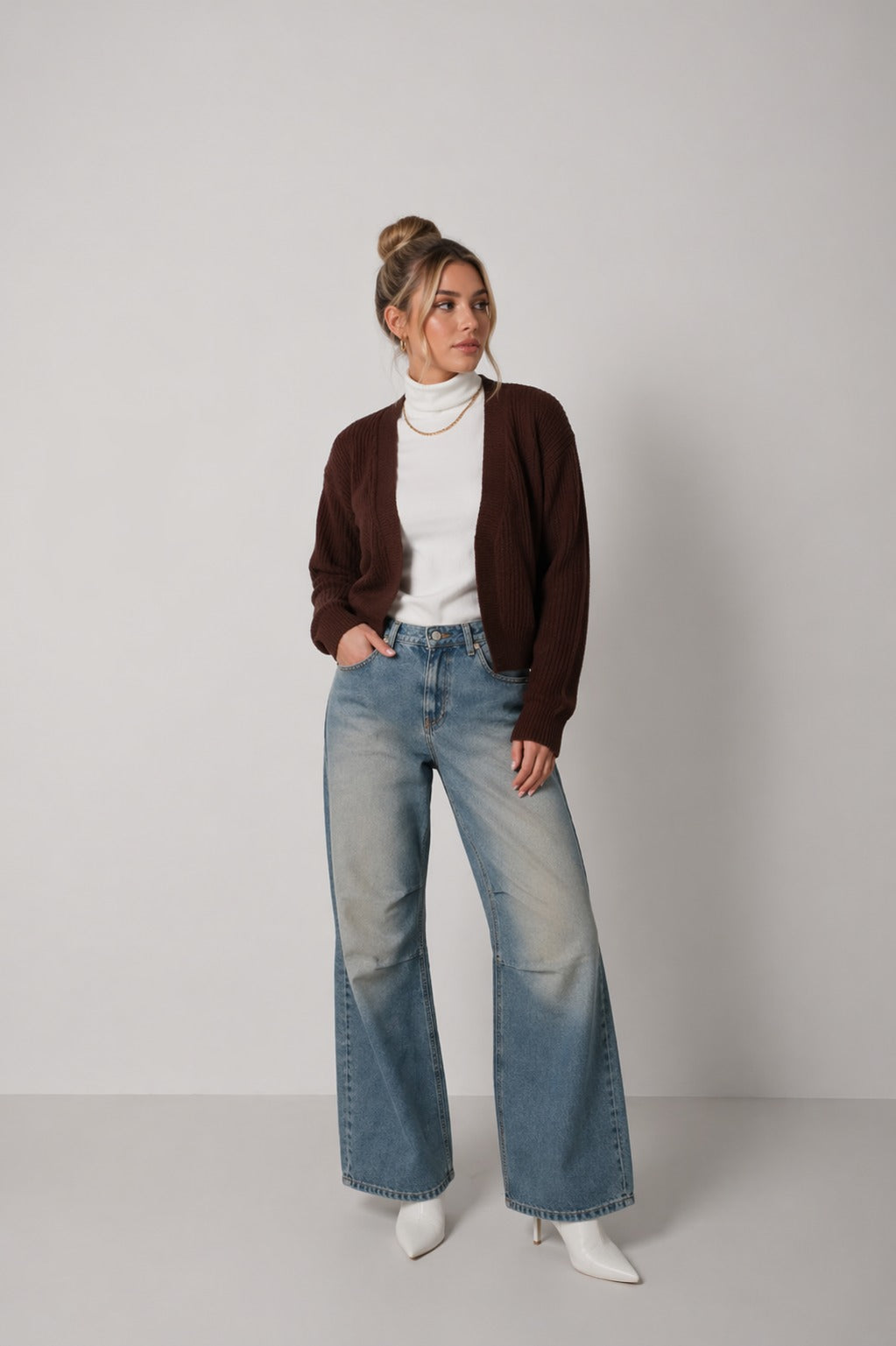 Biyeli Crop Triko Hırka